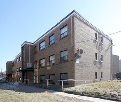 2641 Keele St Apartments