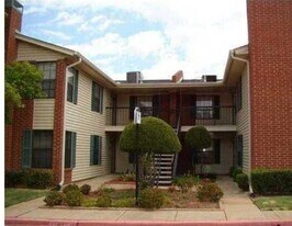 4400 Hemingway Dr in Oklahoma City, OK - Building Photo