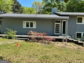 6379 Vernon Woods Dr NE in Atlanta, GA - Building Photo - Building Photo