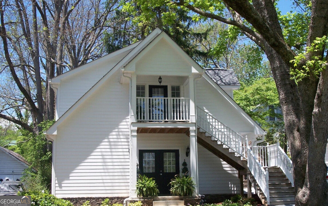 259 Church St in Dahlonega, GA - Foto de edificio