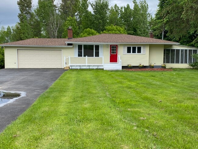 property at 13 Hobbs Rd