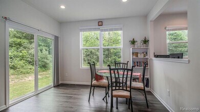 28320 Verona Dr in Novi, MI - Building Photo - Building Photo