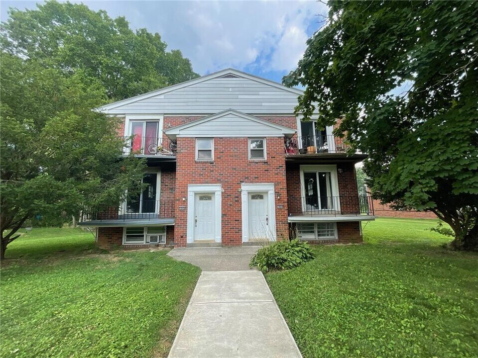 1906 Livingston St-Unit -A in Bethlehem, PA - Building Photo
