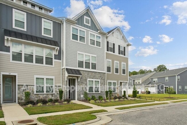 121 Daybeacon St in Yorktown, VA - Building Photo - Building Photo