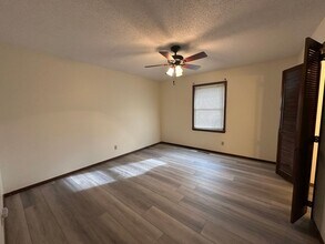 3116 Countryside Ct in Springfield, MO - Building Photo - Building Photo