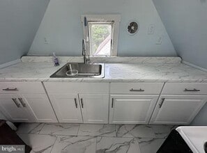 110 S Broad St in Penns Grove, NJ - Building Photo - Building Photo