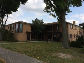 16840 Greenfield Rd Apartamentos