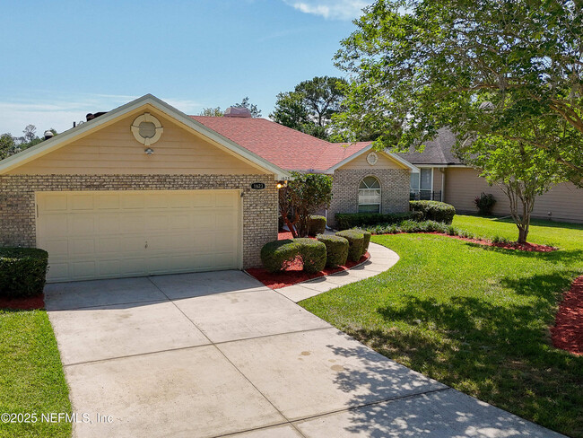 1623 Sandy Springs Dr in Orange Park, FL - Building Photo - Building Photo