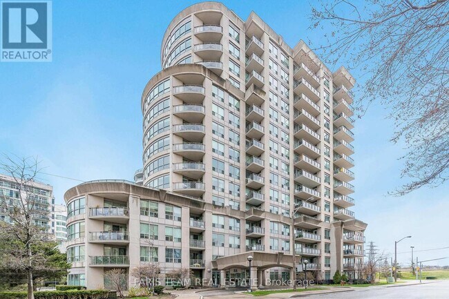 88-888 Palace Pier Ct in Toronto, ON - Building Photo - Building Photo