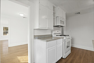 36 Glenville St-Unit -3 in Greenwich, CT - Foto de edificio - Building Photo