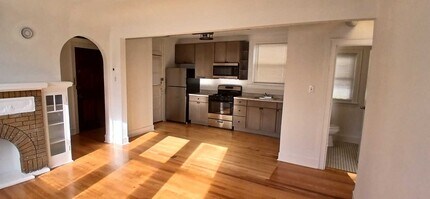 6452 W Dickens Ave in Chicago, IL - Building Photo - Building Photo