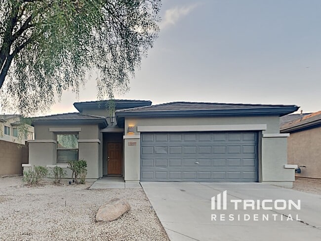 9241 W Berkeley Rd in Phoenix, AZ - Building Photo - Building Photo