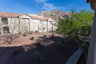 2110 Los Feliz St, Unit 2082 in Las Vegas, NV - Building Photo