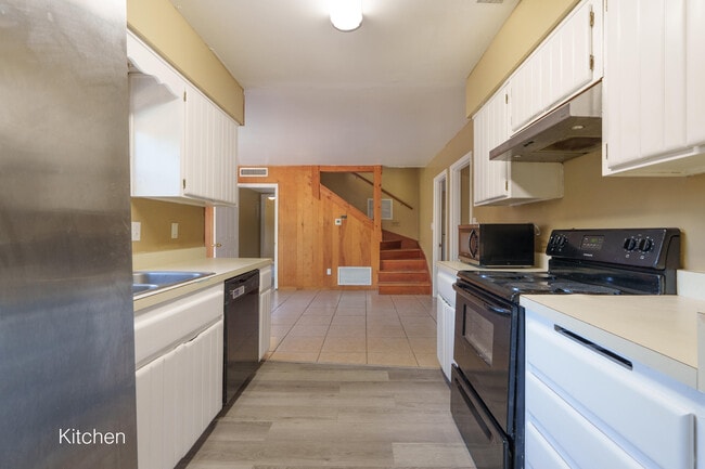 3515 NW 8th Ave in Gainesville, FL - Building Photo - Building Photo