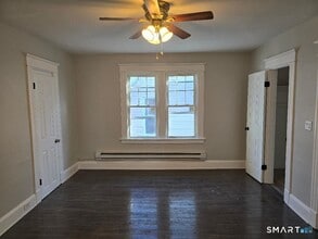 268 Pine St in Waterbury, CT - Building Photo - Building Photo