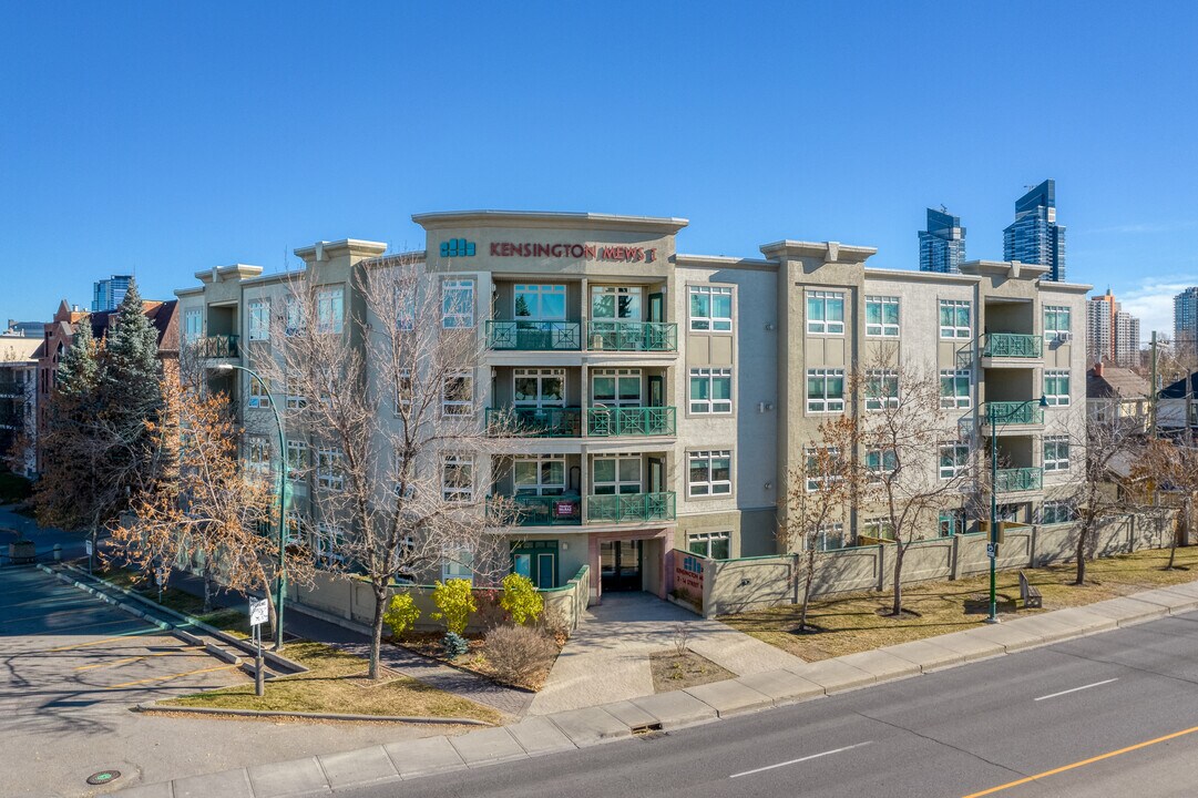 Kensington Mews 1 in Calgary, AB - Building Photo