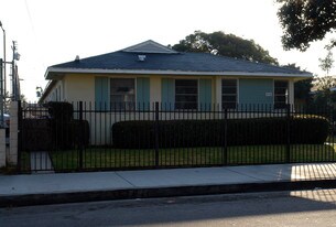 920 S Grevillea Ave in Inglewood, CA - Building Photo