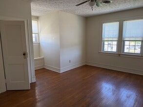 122 E Main St in Lebanon, VA - Building Photo - Building Photo