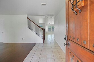 1334 Flatrock Creek Dr in Houston, TX - Building Photo - Building Photo