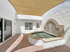 1334 Miraflores Glen in Escondido, CA - Building Photo - Building Photo