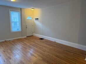 2015 Fernon St in Philadelphia, PA - Building Photo - Building Photo