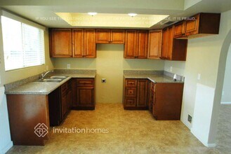 708 S Windsor in Mesa, AZ - Foto de edificio - Building Photo