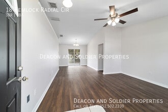 18 Hemlock Radial Cir in Ocala, FL - Building Photo - Building Photo