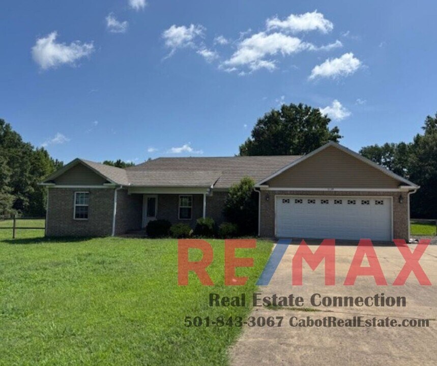195 Tyler Ln in Austin, AR - Building Photo