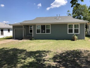 1809 Langford St in Greenville, TX - Building Photo - Building Photo