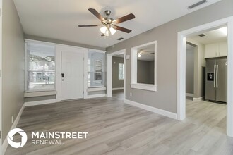 105 Highland Ave in Debary, FL - Building Photo - Building Photo