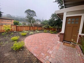 340 Bishop Ave in Pacific Grove, CA - Building Photo - Building Photo