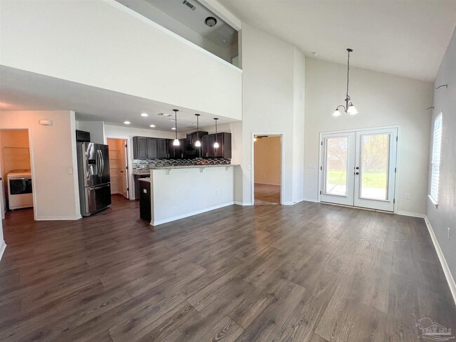 5845 Fairlands Rd in Milton, FL - Building Photo - Building Photo