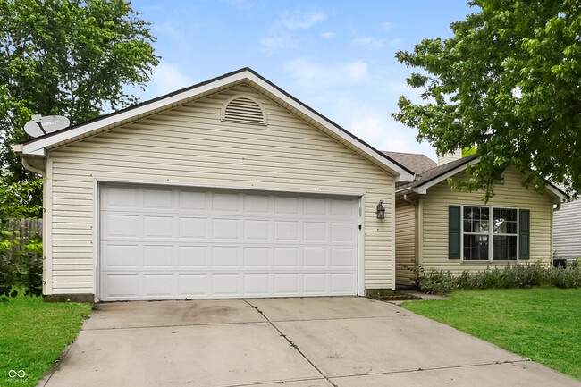 5136 Hodson Pl in Indianapolis, IN - Building Photo - Building Photo