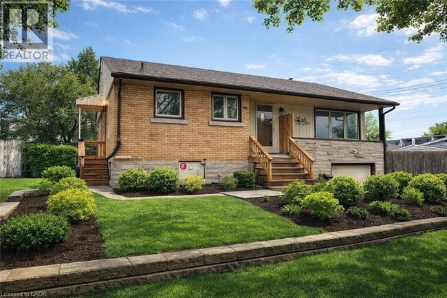 148 Siebert Ave in Kitchener, ON - Building Photo - Building Photo