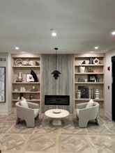 1800 Amberley Ct in Lake Forest, IL - Building Photo - Building Photo