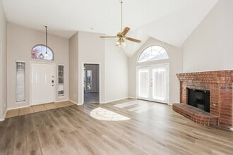 913 Mossberg Ln in Mesquite, TX - Building Photo - Building Photo