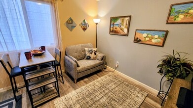 371 Cardinal Ave in Loveland, CO - Building Photo - Building Photo