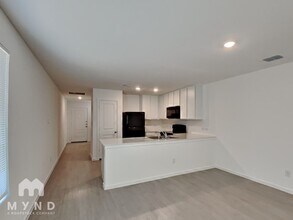 242 Willow Wy in Wilmer, TX - Building Photo - Building Photo