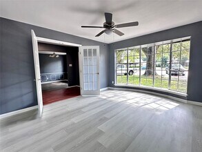 907 Michael St in Alvin, TX - Building Photo - Building Photo