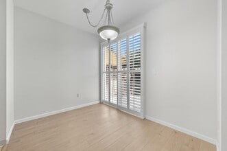 138 Blossom Cir in San Mateo, CA - Building Photo - Building Photo