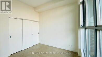 510 King St E in Toronto, ON - Building Photo - Building Photo