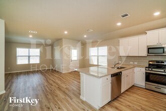 6711 Hatchery Way in San Antonio, TX - Building Photo - Building Photo