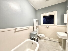 1016 W Alabama St in Houston, TX - Building Photo