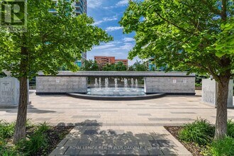 215-2215 Sherway Gardens Rd in Toronto, ON - Building Photo - Building Photo