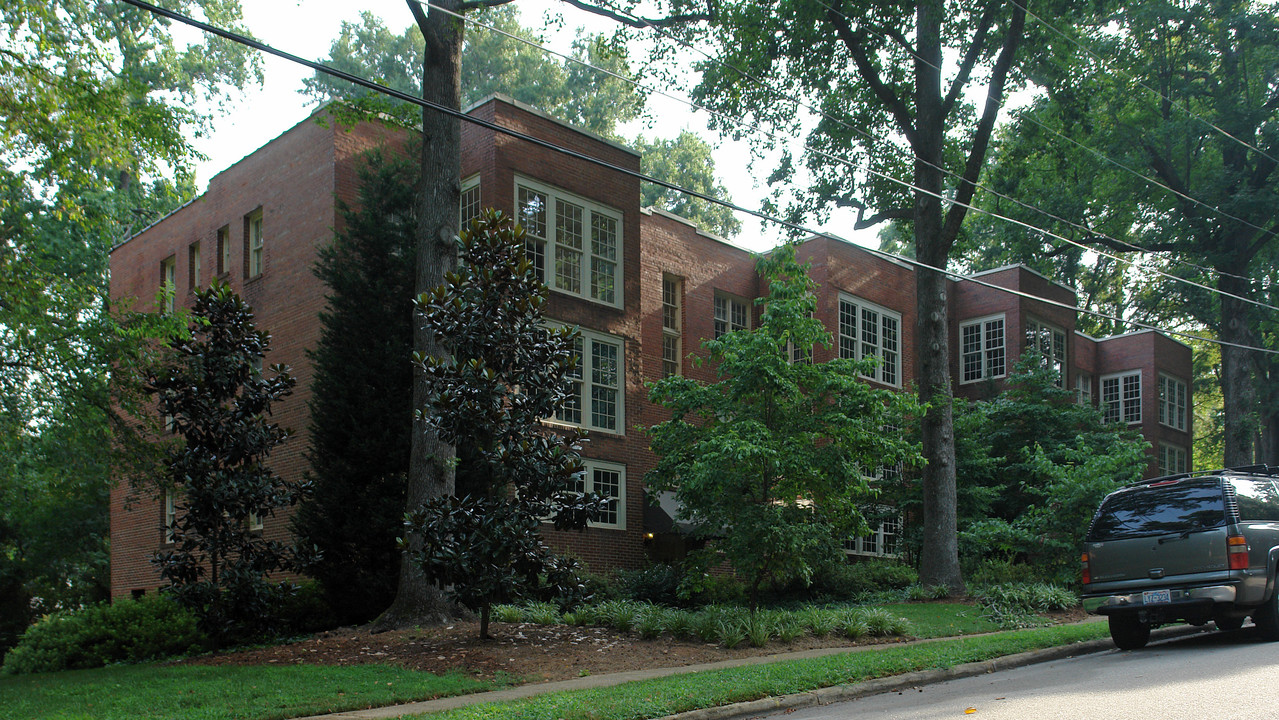 Willowwood Apartments in Raleigh, NC - Building Photo