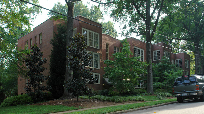 Willowwood Apartments