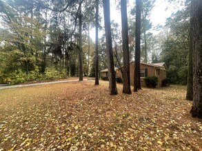 7761 Brookdale Dr in Raleigh, NC - Building Photo - Building Photo