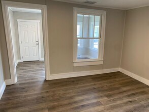 38 N Penn St in Shippensburg, PA - Building Photo - Building Photo