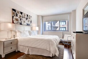 399 E 34th St, Unit SI ID1026624P in New York, NY - Building Photo