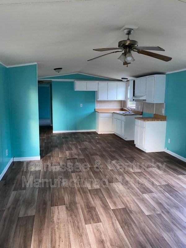 1104 Columbia Ave in Glasgow, KY - Building Photo - Building Photo